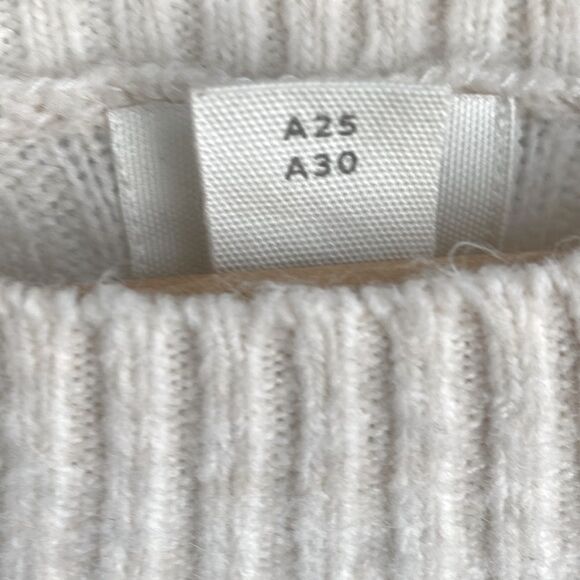 H&M Stripe Wool mixed Crewneck slouchy Sweater sz.L Gently used - Picture 8 of 11